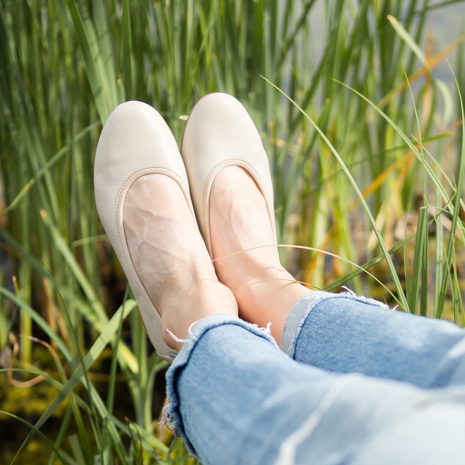 Gesundheitliche Lederballerinas für Damen Vanda cremefarben