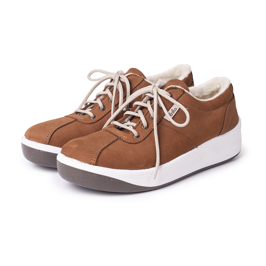 Gefütterte Schuhe Prestige Vlnka halbhoch